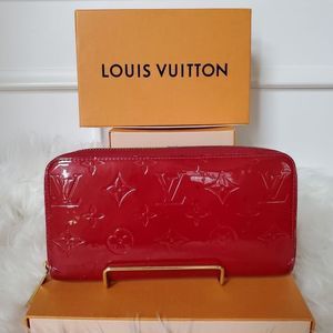 Louis Vuitton Vernis Zippy Wallet